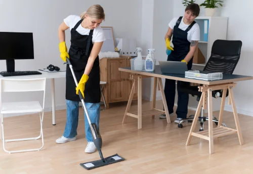 Nettoyage de bureau professionnel à la Ferrière-Bochard
